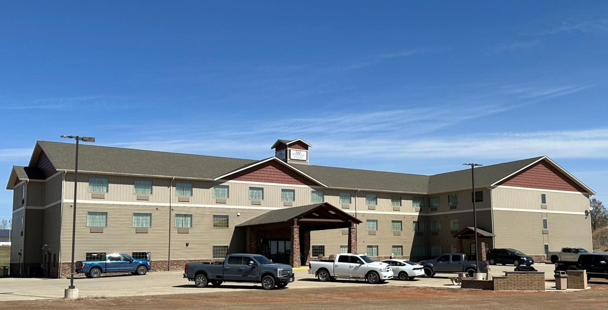 Hotel The Watford Watford City Exterior foto